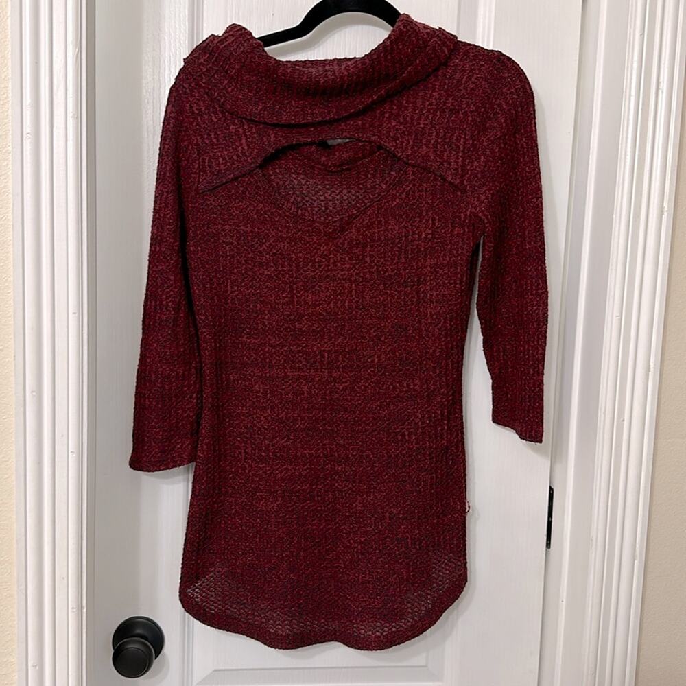 Sweater top size M